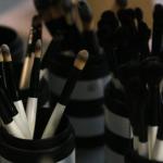 Wodne sera pod kontrolą: silikonowe pędzelki, które zmieniają pielęgnację